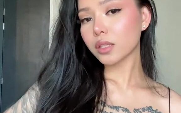 Bella Poarch so beauty – New video OLF leakd