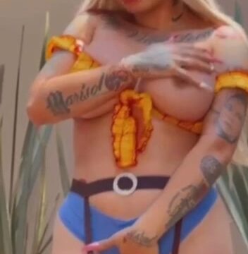 Monafashion – Nude show with erotic body…