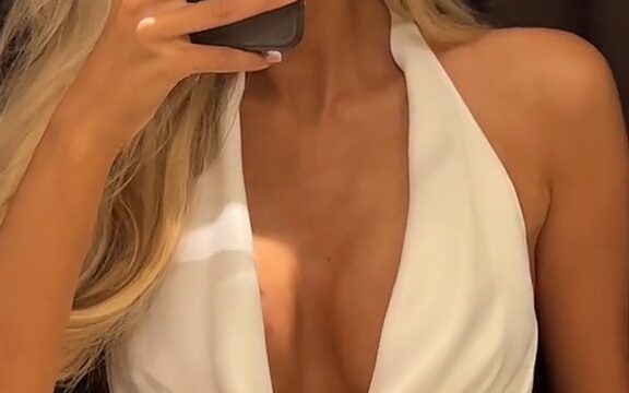 Sylvija Vasilevska sexy shirt video