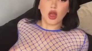 Vaviviz nude show nipple slip – New hot trend video