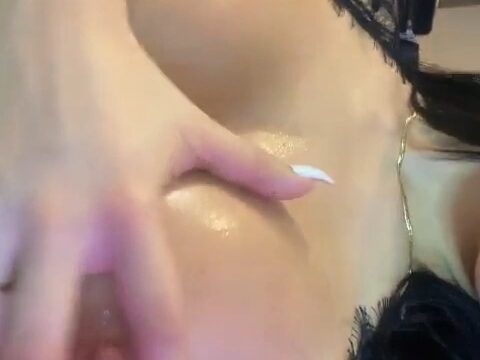 Angeelaalvarezz HOT HOT video neaked onlyfans !! nude show tits big ass